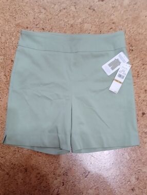 Ruby Rd. Women's Light Olive Slimming Shirts Size 14 NWT